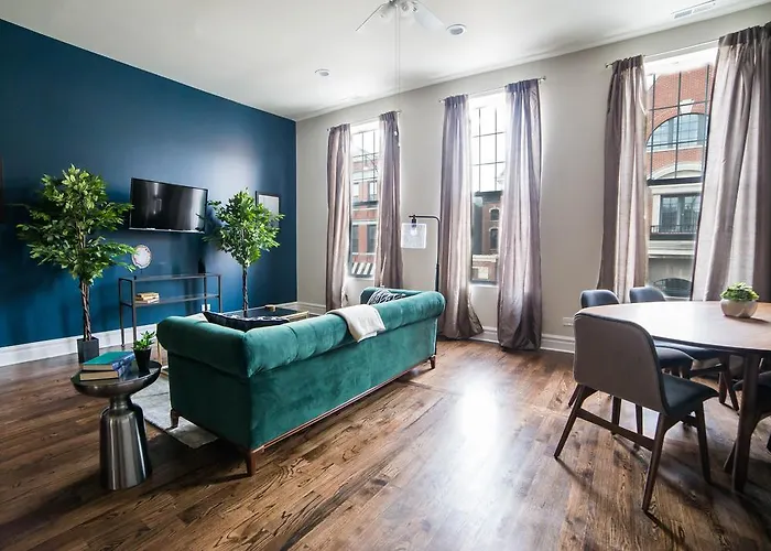 Sonder — N Halsted Chicago